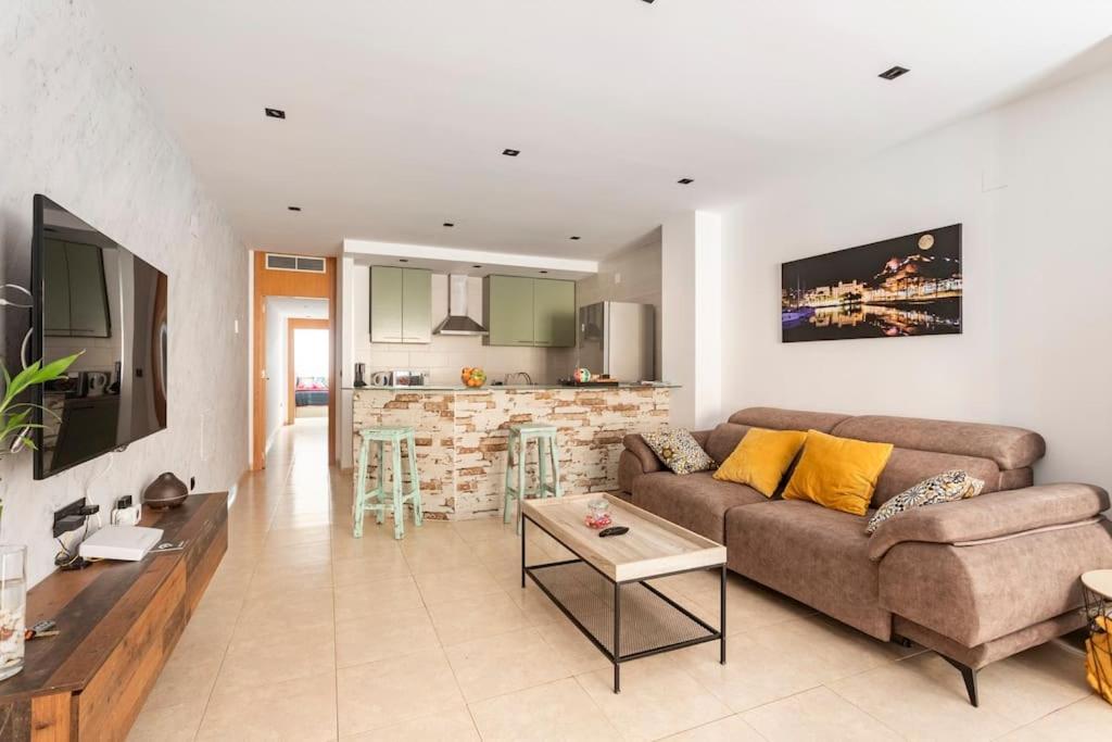 Castelplace Beach Con Plaza De Garage Incluida, Free Parking And Ac Alicante Zewnętrze zdjęcie